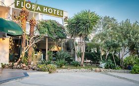 Flora Hotel
