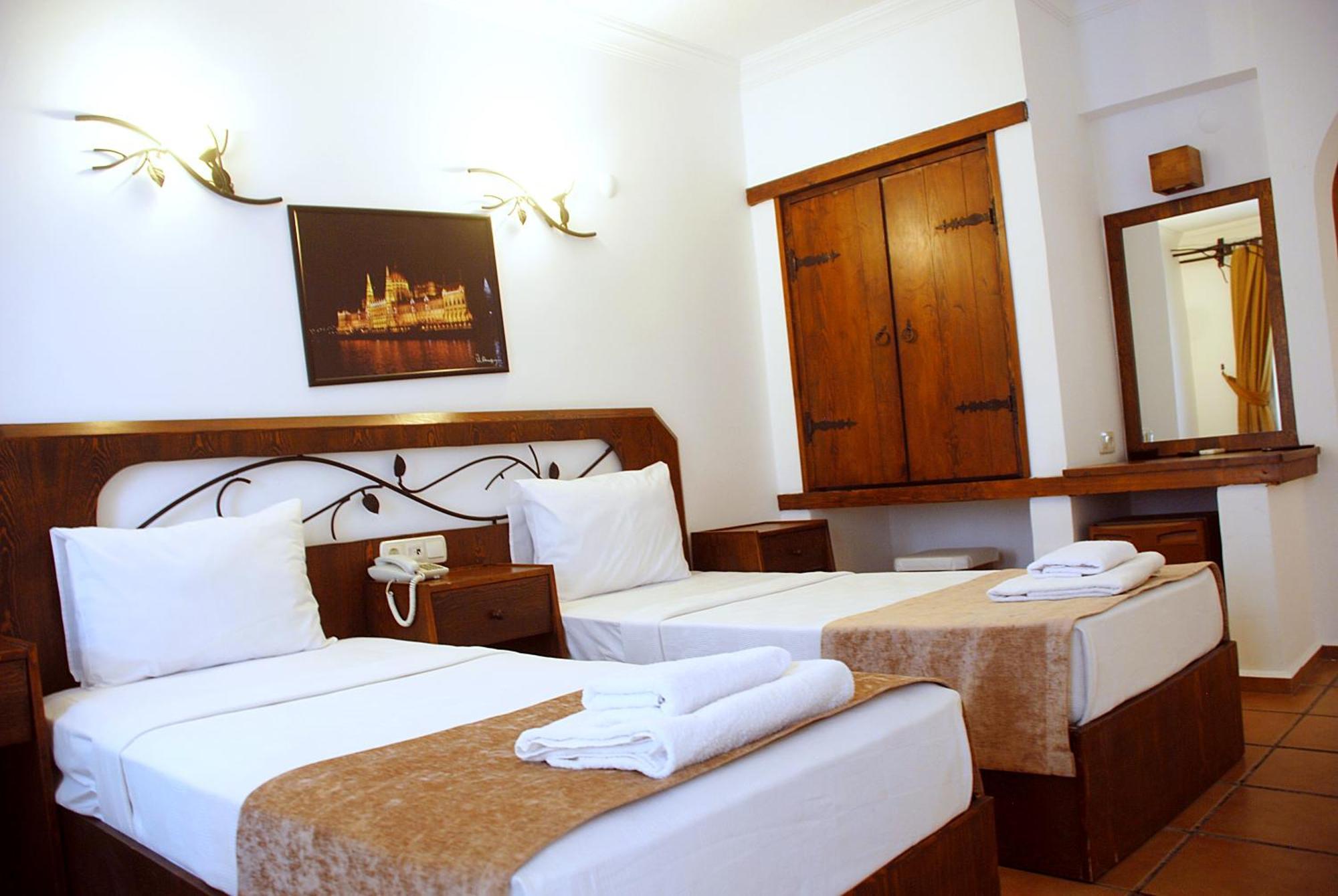 Flora Hotel Gumbet Bagian luar foto
